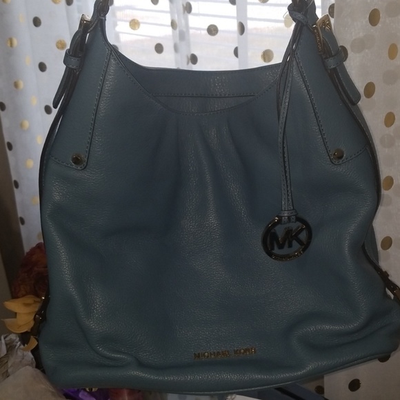 Bedford Michael Kors Shoulder Bag - Picture 1 of 6